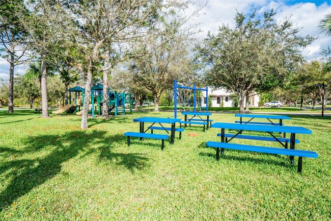 1065 Harbour Glen Pl, House other with 3 bedrooms, 2 bathrooms and null parking in PUNTA GORDA FL | Image 56