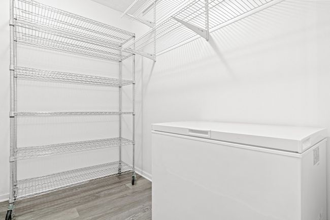 Tons of storage! | Image 22
