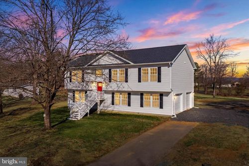 327 Audrey Ln, INWOOD, WV, 25428-3645 | Card Image