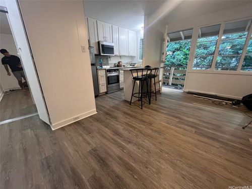 203-423 Kaiolu St, Honolulu, HI, 96815-2283 | Card Image