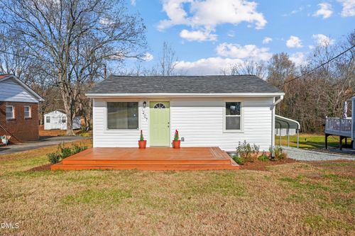 1207 Jackson St, Burlington, NC, 27217-1419 | Card Image