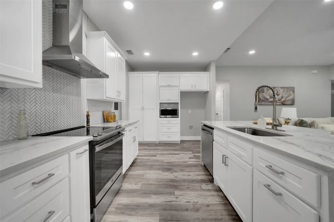 303 Riva Rdg, House other with 4 bedrooms, 3 bathrooms and null parking in Lucas TX | Image 12