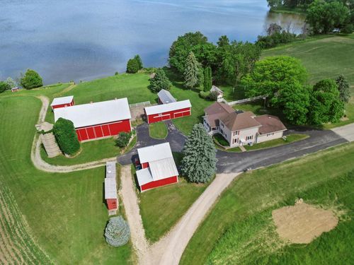 N4554 Lakeview Road, HUSTISFORD, WI, 53034 | Card Image