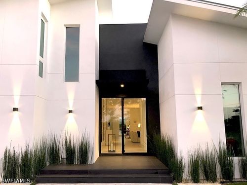 1218 14th Ave N, NAPLES, FL, 34102-5250 | Card Image