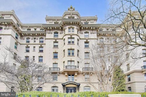 apt-311-3060 16th St Nw, WASHINGTON, DC, 20009-4242 | Card Image