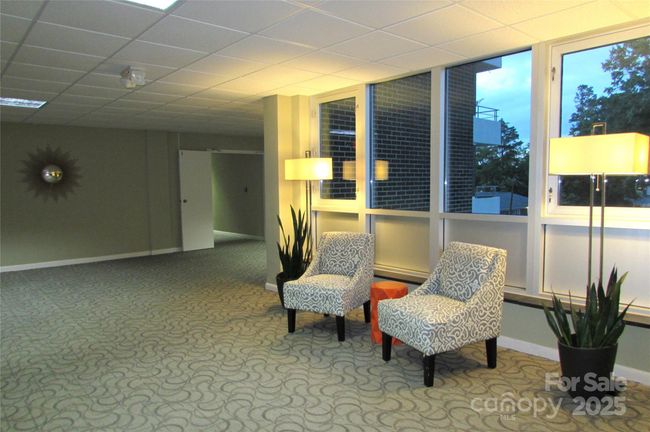 3rd floor lobby | Image 6