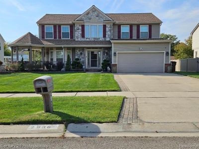 2936 Tanglewood Drive, Home with 3 bedrooms, 2 bathrooms and null parking in Wayne MI | Image 1