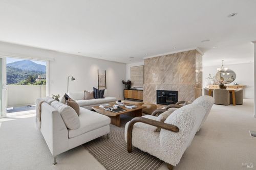 26-175 Upper Via Casitas, Greenbrae, CA, 94904-2285 | Card Image
