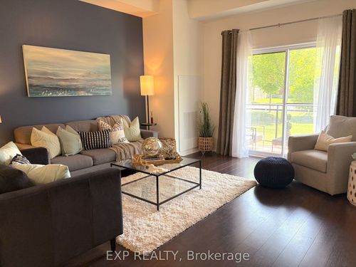 102-1 Chamberlain Cres, Collingwood, ON, L9Y0X7 | Card Image