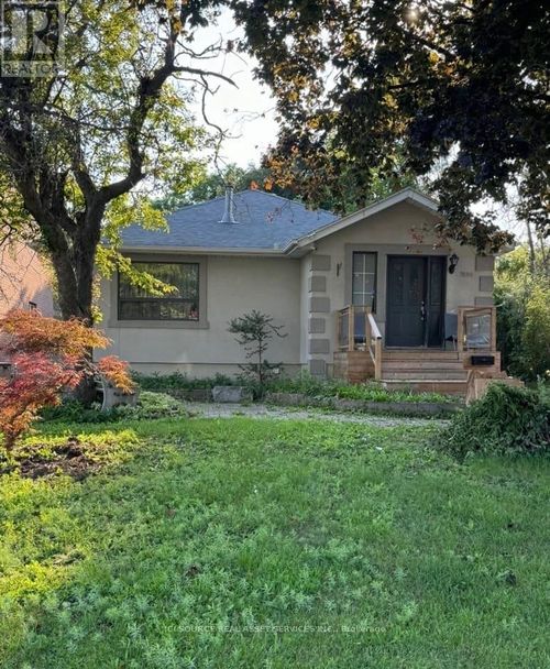 main-fl-7698 Kipling Ave, Woodbridge, ON, L4L1Y6 | Card Image