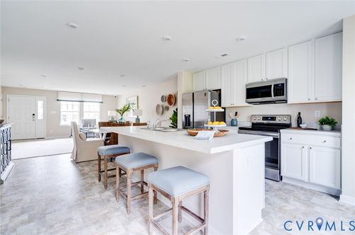 unit-i-58-5243 Encore Autumn Walk, Richmond, VA, 23227 | Card Image