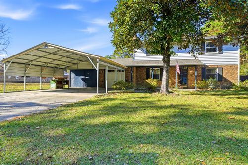 129 Canaberry Cir, Summerville, SC, 29483-3126 | Card Image