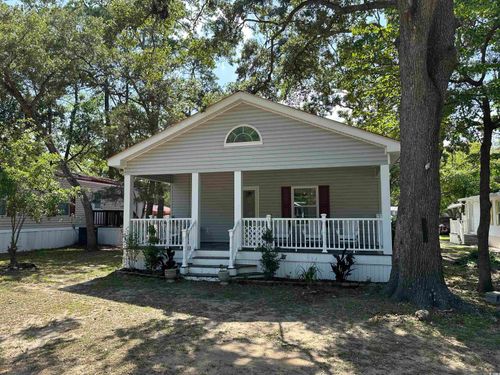 517 Porter Dr, Murrells Inlet, SC, 29576-8176 | Card Image