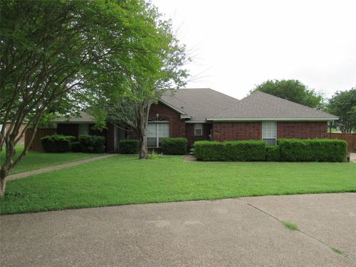 710 N Old Robinson Rd, Robinson, TX, 76706-5223 | Card Image