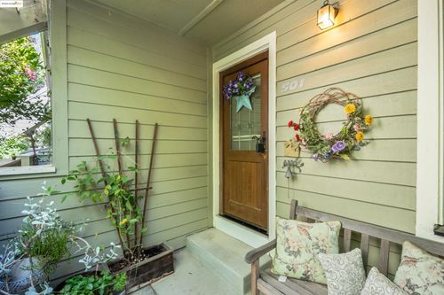 unit-501-500 Suntree Ln, Pleasant Hill, CA, 94523-5157 | Card Image
