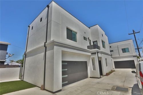 7524 Purdy Ave, Bell Gardens, CA, 90201-3015 | Card Image