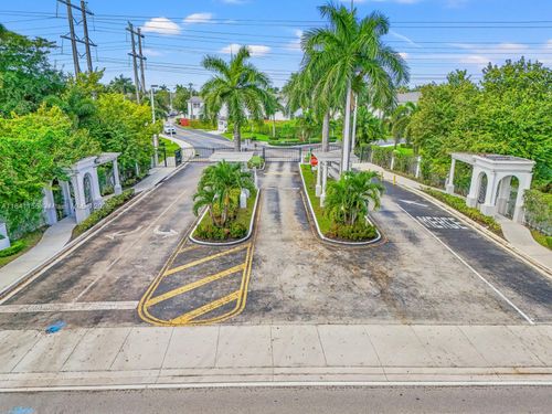 apt-401-5400 Nw 107th Ave, Doral, FL, 33178-4911 | Card Image