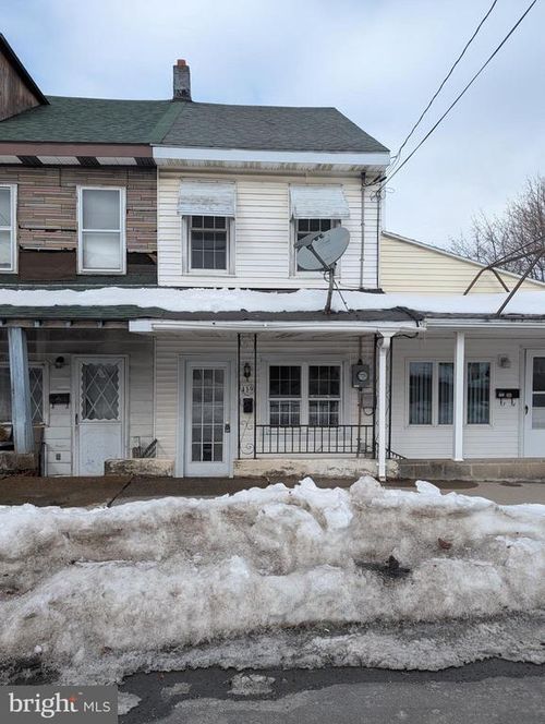 419 E 5th St, MOUNT CARMEL, PA, 17851-2317 | Card Image