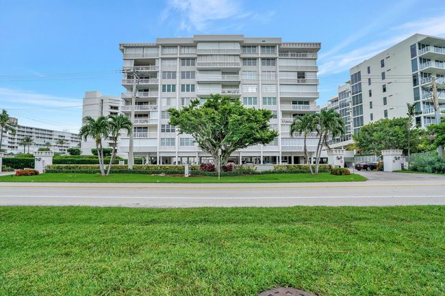 APT-511 - 3570 S Ocean Blvd, Condo with 1 bedrooms, 2 bathrooms and null parking in South Palm Beach FL | Image 22