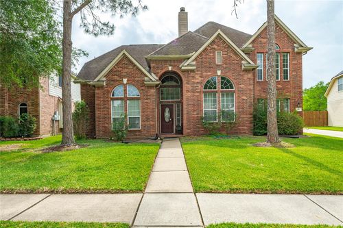 318 Breezway Bend Ln, League City, TX, 77573-4599 | Card Image