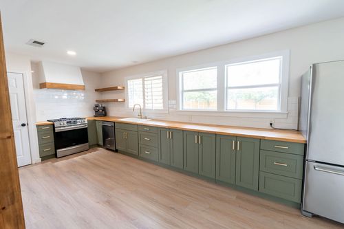 11436 Bristle Oak Trl, Austin, TX, 78750-1337 | Card Image