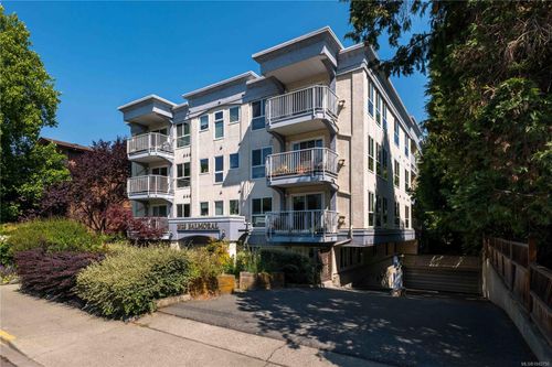 302-1028 Balmoral Rd, Victoria, BC, V8T1A8 | Card Image