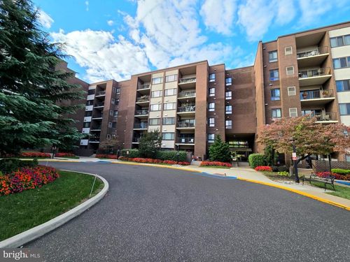 apt-313-5100 Convent Ln, PHILADELPHIA, PA, 19114-3113 | Card Image