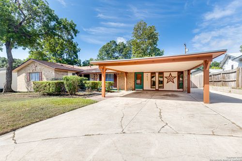 5411 Rolling Wood Dr, San Antonio, TX, 78228-1042 | Card Image