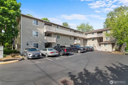 unit-a113-18200 73rd Ave Ne, Kenmore, WA, 98028-7312 | Card Image