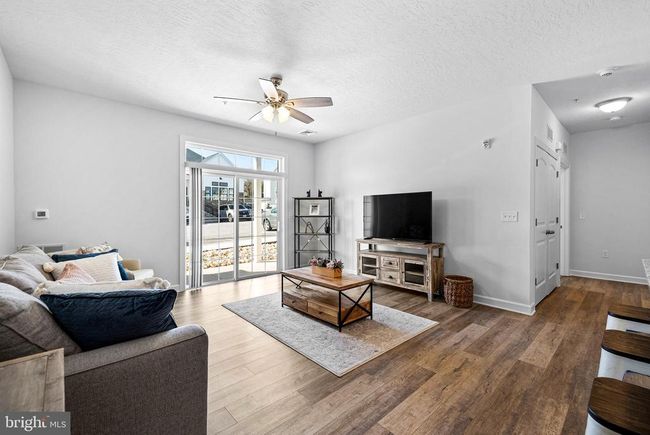102 - 2340 Hadley Blvd, Condo with 1 bedrooms, 1 bathrooms and null parking in ENOLA PA | Image 9
