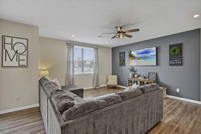 Living Room | Image 13