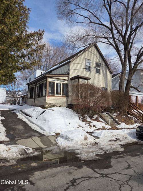 511 Morris Street, Albany, NY, 12208 | Card Image