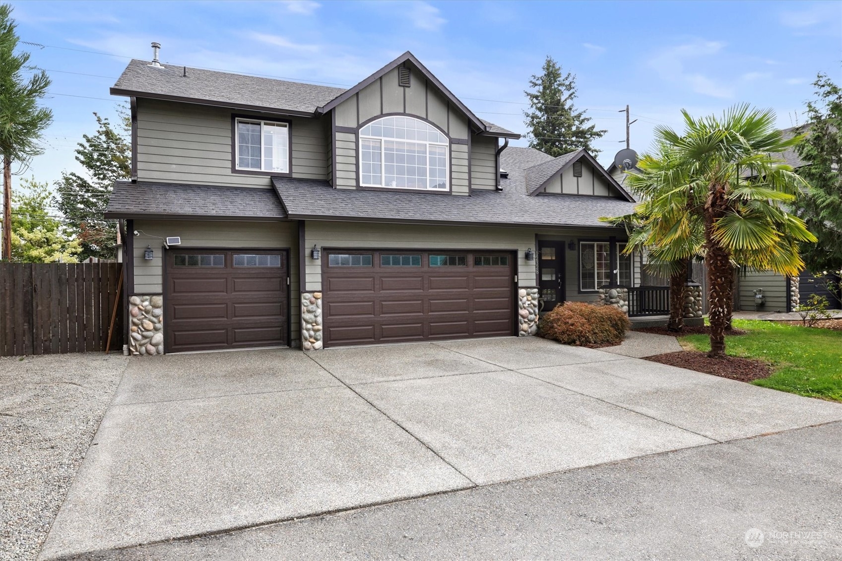 276th Pl, Kent, WA 98030