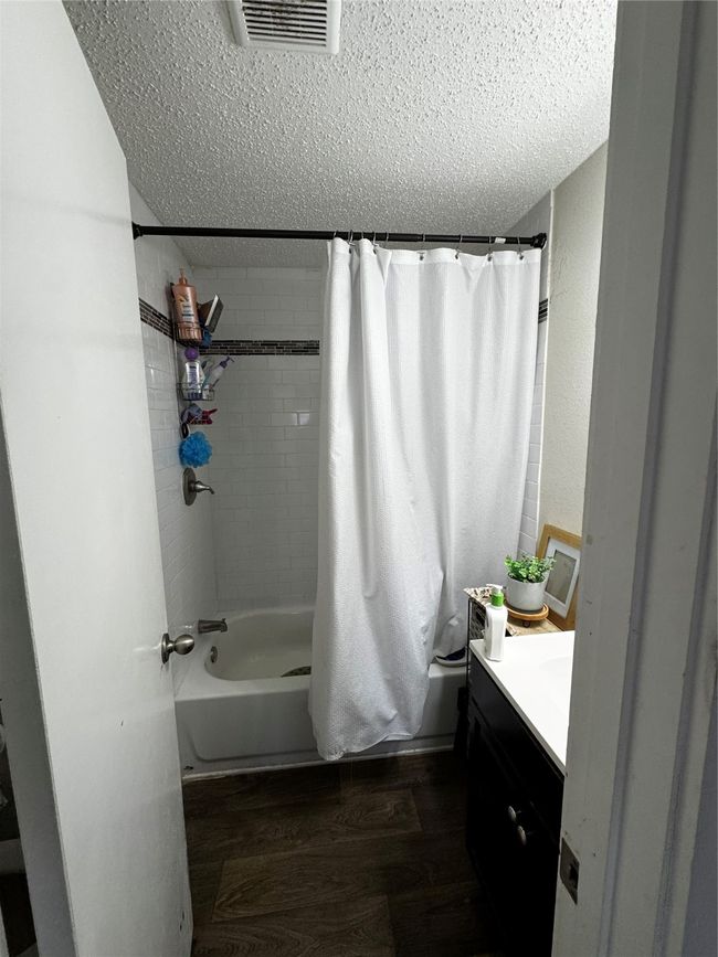 6768 Bridle Bit Trl, House other with 3 bedrooms, 1 bathrooms and null parking in Fort Worth TX | Image 7