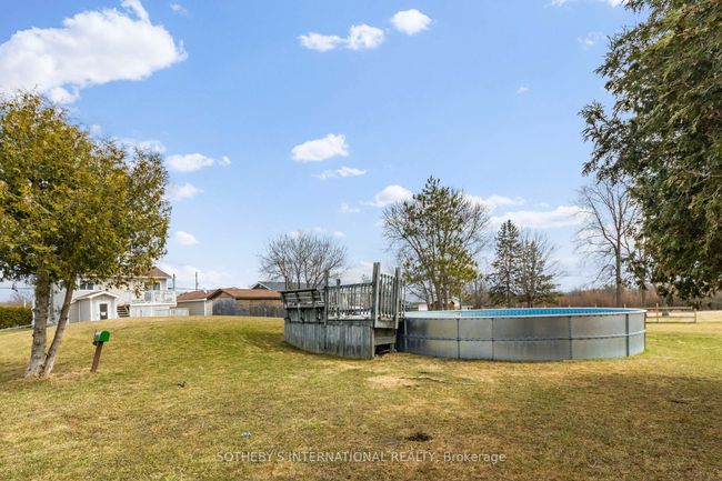 404 County Rd 29, House other with 3 bedrooms, 2 bathrooms and 10 parking in Toledo ON | Image 26