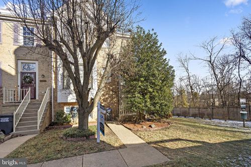 10828 Caraway Cir, MANASSAS, VA, 20109-8216 | Card Image