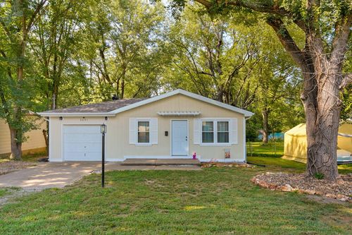 3051 W Harrison St, Springfield, MO, 65802-5149 | Card Image