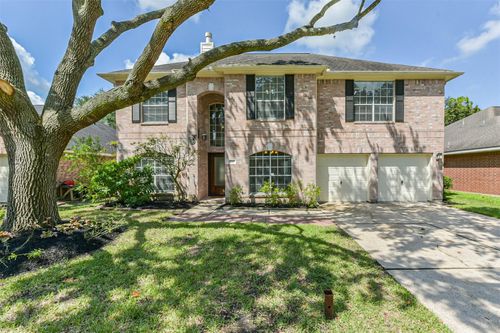 1018 S Wellsford Dr, Pearland, TX, 77584-7611 | Card Image