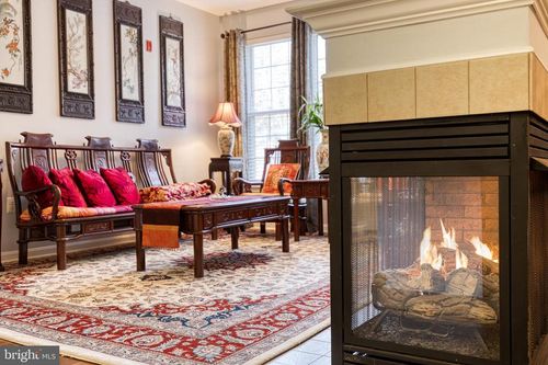 unit-322h-400 Symphony Cir, HUNT VALLEY, MD, 21030-2051 | Card Image