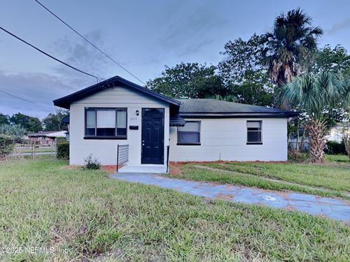3705 Freeman Rd, Jacksonville, FL, 32207-5551 | Card Image