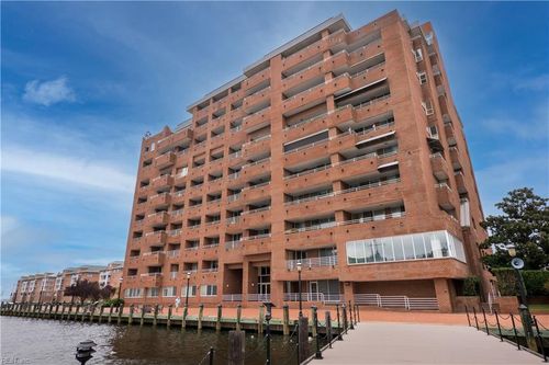 510-215 Brooke Ave, Norfolk, VA, 23510-1236 | Card Image