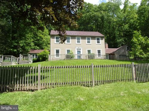 142 Fawn Rd, REEDSVILLE, PA, 17084-9042 | Card Image