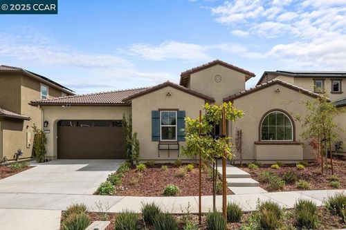 3096 Leeds Ln, Tracy, CA, 95377-8641 | Card Image