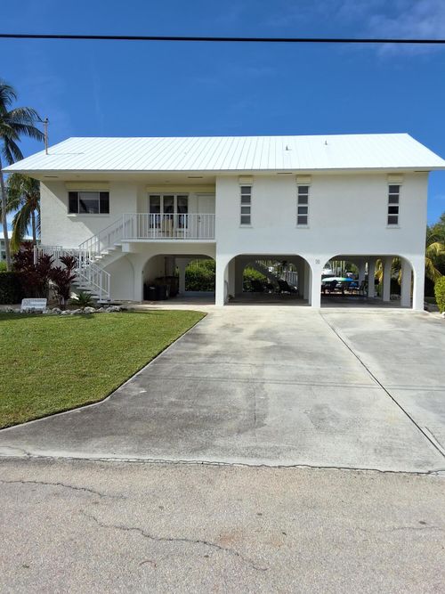 1 Avenue F, Marathon, FL, 33050-4010 | Card Image