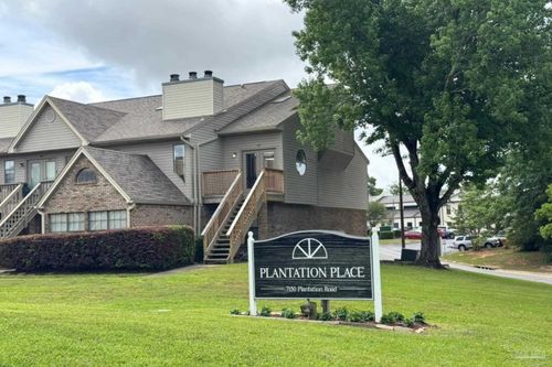 428-7150 Plantation Rd, Pensacola, FL, 32504-6204 | Card Image