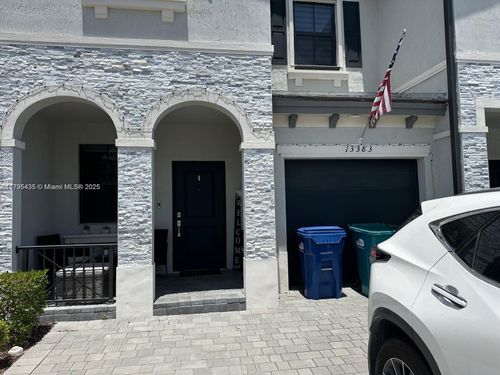 0-13383 Sw 287th Ter, Homestead, FL, 33033-7555 | Card Image