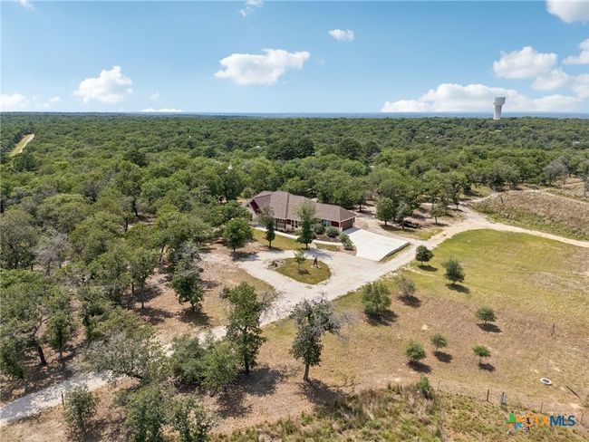 4049 Hickory Forrest Dr, Home with 3 bedrooms, 3 bathrooms and null parking in Seguin TX | Image 41