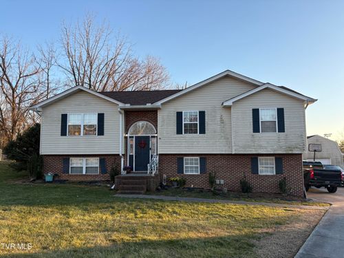 210 Falconview Dr, Church Hill, TN, 37642-5406 | Card Image