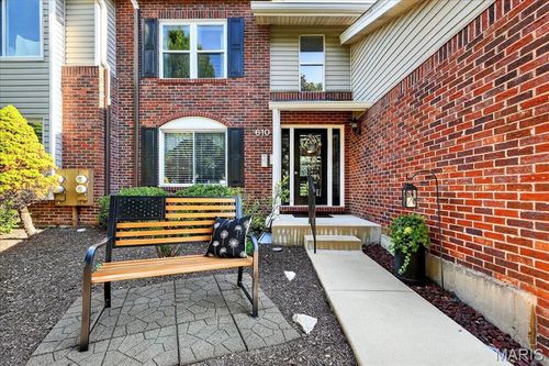 apt-203-610 Pine Ridge Trails Ct, Ballwin, MO, 63021-4423 | Card Image