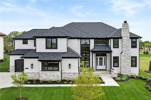11705 W 170th St, Overland Park, KS, 66221-8907 | Card Image